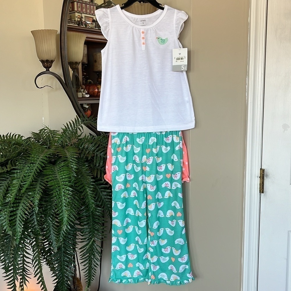 Brand New Carter’s 3-Piece Lovebirds Hearts Pajama Set White Top Pants & Shorts